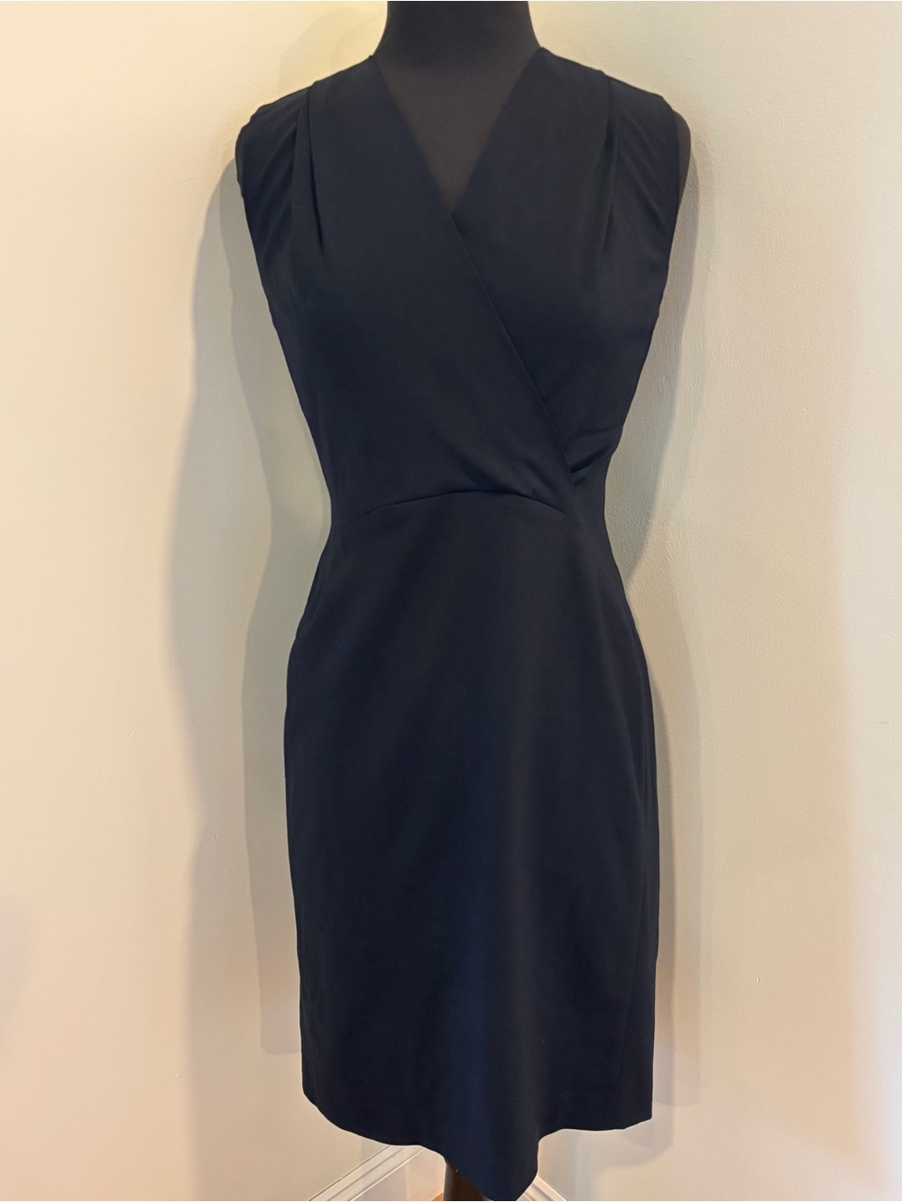 Lafayette 148 New York Dress 4 Navy Blue Wool Sleeveless Surplice Sheath Cutout